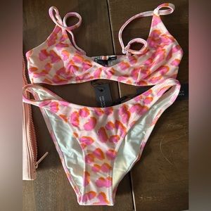 COPY - Triangl velvet bikini size small